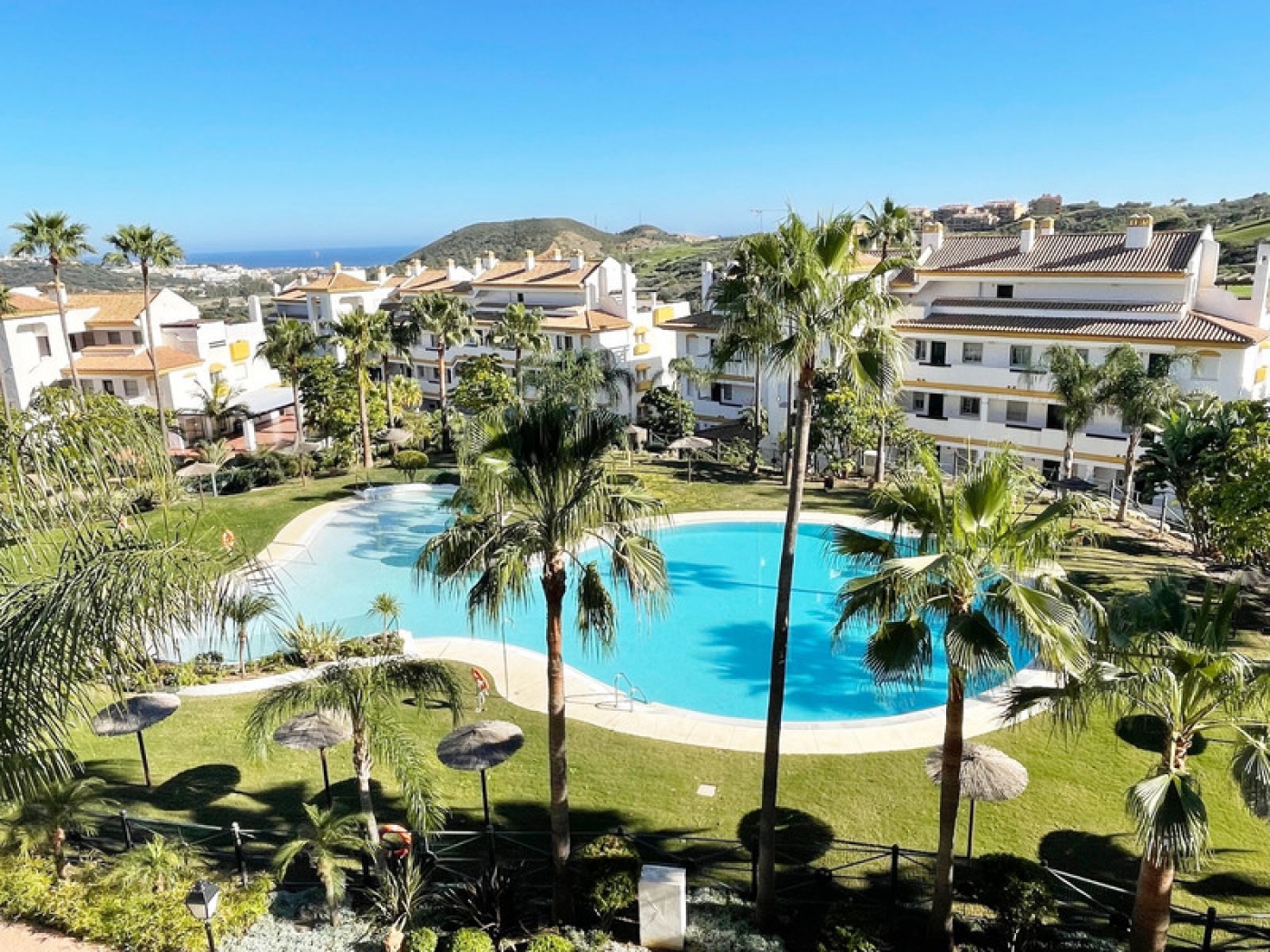 2 bed Apartment FOR SALE in Calanova Golf Resort, Mijas The Property