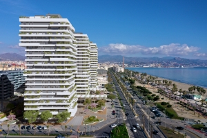 ÁTICO CON VISTAS AL MAR EN MÁLAGA CIUDAD