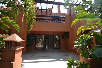 3 Bed Townhouse for sale in The Golden Mile, Málaga, Spain