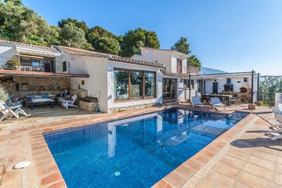 3 Bed Townhouse for sale in Mijas, Málaga, Spain