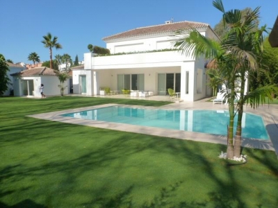 Se vende Villa en Guadalmina Baja, Málaga, España