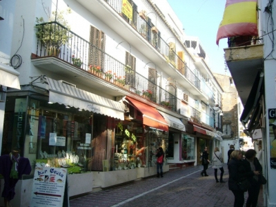 Se vende Comercial en Marbella, Málaga, España