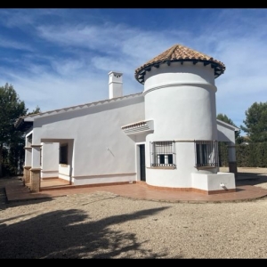 VILLA IN FUENTE ALAMO