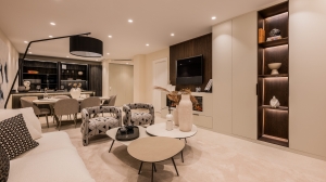 Luxury Renovated 3-Bed Ground Floor Apartment